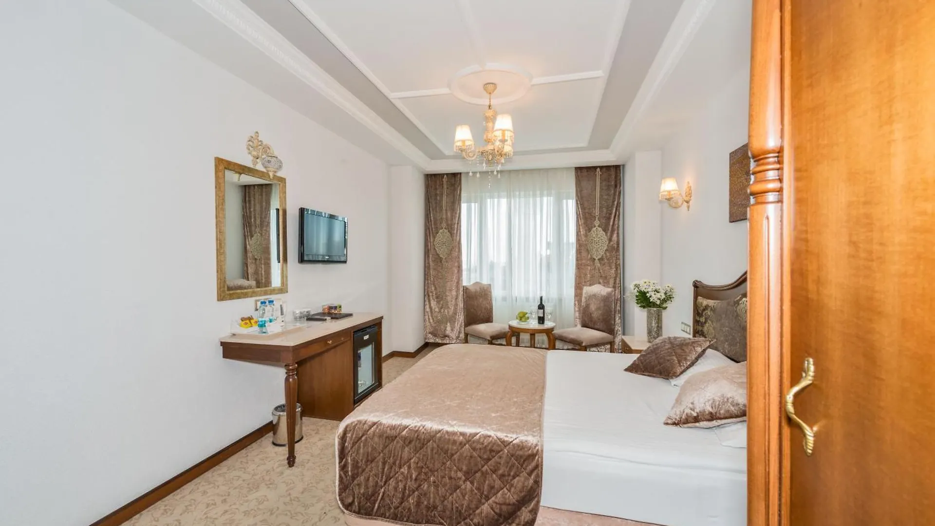 Antis Hotel-Special Category Istambul Hotel